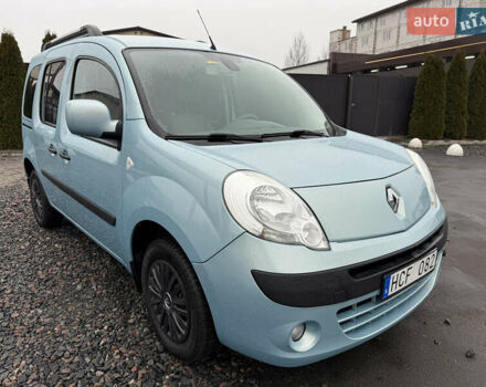 Синий Рено Кенгу, объемом двигателя 1.6 л и пробегом 124 тыс. км за 8200 $, фото 1 на Automoto.ua