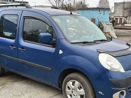 Рено Кенгу 2010 в Кривом Роге на Automoto.ua Синий Рено Кенгу, объемом двигателя 1.6 л и пробегом 240 тыс. км за 2900 $, фото 1 на Automoto.ua