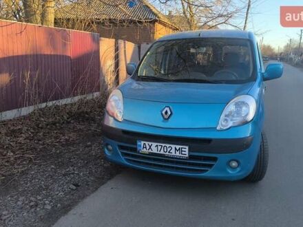 Рено Кенгу 2010 в Нежине на Automoto.ua Синий Рено Кенгу, объемом двигателя 1.6 л и пробегом 205 тыс. км за 6600 $, фото 1 на Automoto.ua