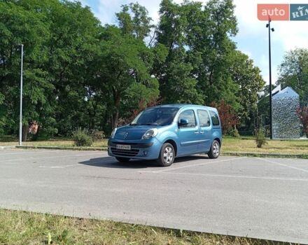 Синий Рено Кенгу, объемом двигателя 1.6 л и пробегом 260 тыс. км за 9600 $, фото 1 на Automoto.ua