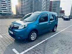 Синий Рено Кенгу, объемом двигателя 1.5 л и пробегом 331 тыс. км за 8800 $, фото 1 на Automoto.ua