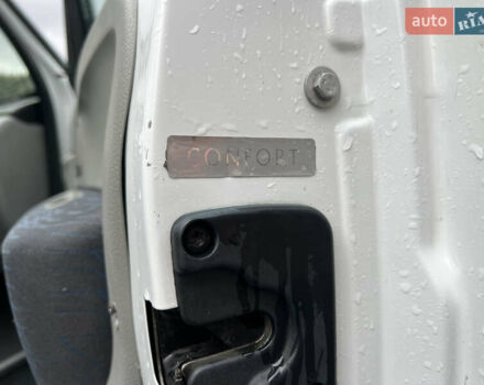 Зелений Рено Кєнгу, об'ємом двигуна 1.46 л та пробігом 220 тис. км за 3200 $, фото 24 на Automoto.ua