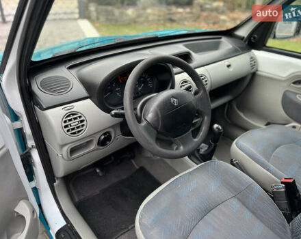 Зелений Рено Кєнгу, об'ємом двигуна 1.46 л та пробігом 220 тис. км за 3200 $, фото 16 на Automoto.ua