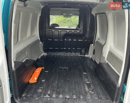 Зелений Рено Кєнгу, об'ємом двигуна 1.46 л та пробігом 220 тис. км за 3200 $, фото 25 на Automoto.ua