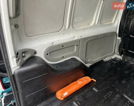 Зелений Рено Кєнгу, об'ємом двигуна 1.46 л та пробігом 220 тис. км за 3200 $, фото 19 на Automoto.ua