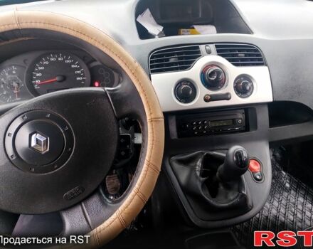 Зелений Рено Кєнгу, об'ємом двигуна 1.5 л та пробігом 0 тис. км за 2750 $, фото 7 на Automoto.ua