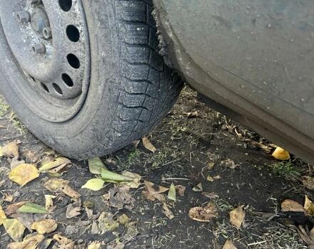 Рено Кенгу 2003 в Лозовой на Automoto.ua Зеленый Рено Кенгу, объемом двигателя 1.5 л и пробегом 300 тыс. км за 1427 $, фото 6 на Automoto.ua