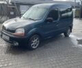 Зеленый Рено Кенгу, объемом двигателя 1.9 л и пробегом 386 тыс. км за 2600 $, фото 1 на Automoto.ua
