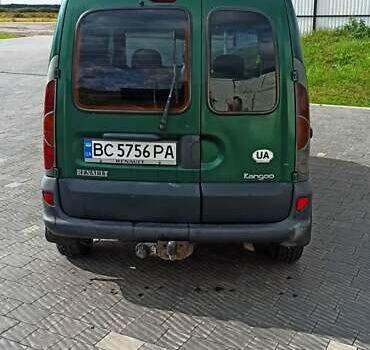 Зеленый Рено Кенгу, объемом двигателя 1.9 л и пробегом 400 тыс. км за 3300 $, фото 2 на Automoto.ua