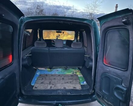 Зеленый Рено Кенгу, объемом двигателя 1.9 л и пробегом 303 тыс. км за 4750 $, фото 3 на Automoto.ua