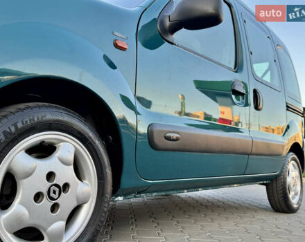 Зеленый Рено Кенгу, объемом двигателя 1.4 л и пробегом 209 тыс. км за 3600 $, фото 16 на Automoto.ua