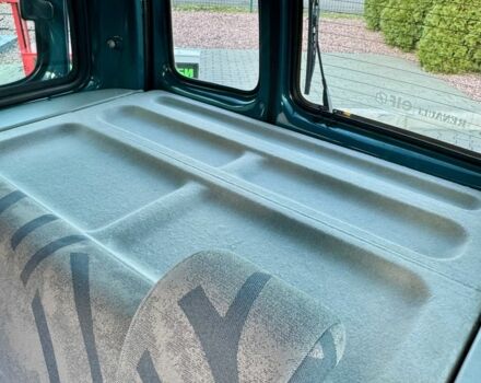 Зеленый Рено Кенгу, объемом двигателя 1.4 л и пробегом 209 тыс. км за 3600 $, фото 19 на Automoto.ua