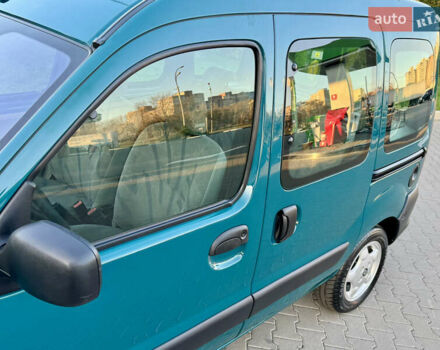 Зеленый Рено Кенгу, объемом двигателя 1.4 л и пробегом 209 тыс. км за 3600 $, фото 10 на Automoto.ua