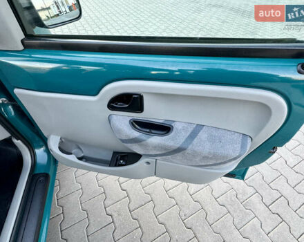 Зеленый Рено Кенгу, объемом двигателя 1.4 л и пробегом 209 тыс. км за 3600 $, фото 31 на Automoto.ua