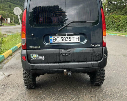Зеленый Рено Кенгу, объемом двигателя 1.87 л и пробегом 264 тыс. км за 6500 $, фото 5 на Automoto.ua