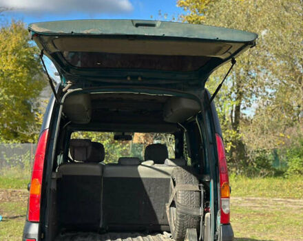 Зелений Рено Кєнгу, об'ємом двигуна 1.6 л та пробігом 245 тис. км за 4000 $, фото 7 на Automoto.ua