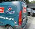 Зеленый Рено Кенгу, объемом двигателя 1.4 л и пробегом 300 тыс. км за 2500 $, фото 5 на Automoto.ua