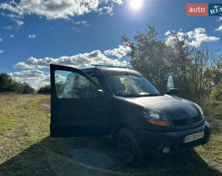 Зелений Рено Кєнгу, об'ємом двигуна 1.6 л та пробігом 245 тис. км за 4000 $, фото 1 на Automoto.ua