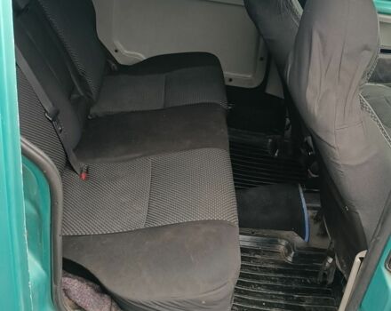 Зеленый Рено Кенгу, объемом двигателя 1.5 л и пробегом 345 тыс. км за 2000 $, фото 6 на Automoto.ua