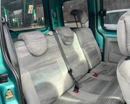 Зеленый Рено Кенгу, объемом двигателя 1.5 л и пробегом 300 тыс. км за 3800 $, фото 15 на Automoto.ua