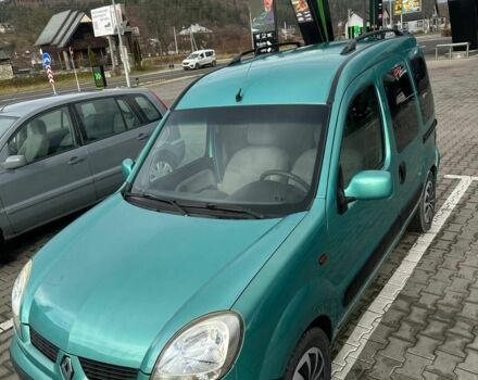 Зеленый Рено Кенгу, объемом двигателя 1.5 л и пробегом 300 тыс. км за 3800 $, фото 10 на Automoto.ua