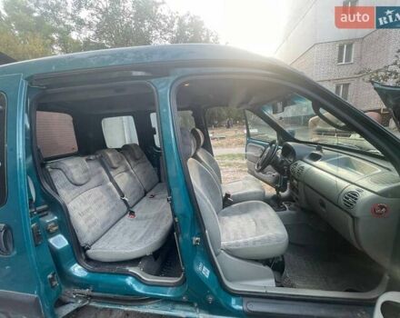 Зеленый Рено Кенгу, объемом двигателя 1.39 л и пробегом 267 тыс. км за 3100 $, фото 6 на Automoto.ua