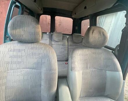 Зеленый Рено Кенгу, объемом двигателя 1.39 л и пробегом 267 тыс. км за 3100 $, фото 5 на Automoto.ua