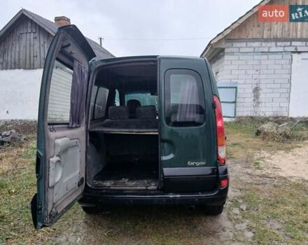 Зелений Рено Кєнгу, об'ємом двигуна 1.39 л та пробігом 412 тис. км за 2800 $, фото 1 на Automoto.ua