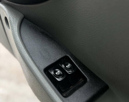 Зелений Рено Кєнгу, об'ємом двигуна 1.6 л та пробігом 240 тис. км за 4500 $, фото 16 на Automoto.ua