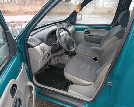 Зелений Рено Кєнгу, об'ємом двигуна 1.5 л та пробігом 250 тис. км за 3850 $, фото 8 на Automoto.ua