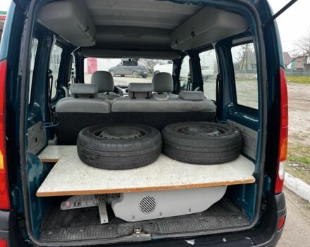 Зеленый Рено Кенгу, объемом двигателя 1.5 л и пробегом 170 тыс. км за 2603 $, фото 4 на Automoto.ua