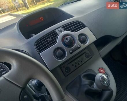 Зелений Рено Кєнгу, об'ємом двигуна 1.5 л та пробігом 226 тис. км за 7850 $, фото 22 на Automoto.ua