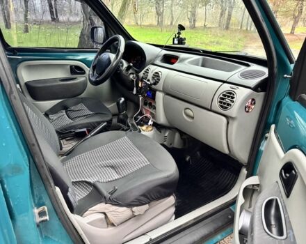 Зеленый Рено Кенгу, объемом двигателя 1.5 л и пробегом 459 тыс. км за 2999 $, фото 6 на Automoto.ua