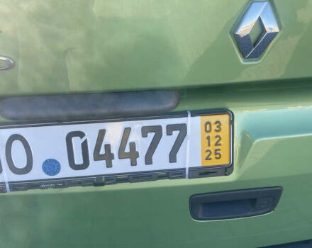 Зеленый Рено Кенгу, объемом двигателя 1.6 л и пробегом 185 тыс. км за 7555 $, фото 6 на Automoto.ua