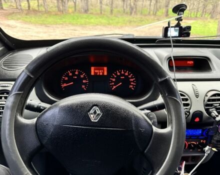 Зеленый Рено Кенгу, объемом двигателя 1.5 л и пробегом 459 тыс. км за 2999 $, фото 5 на Automoto.ua