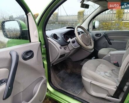 Зелений Рено Кєнгу, об'ємом двигуна 1.6 л та пробігом 223 тис. км за 6999 $, фото 9 на Automoto.ua