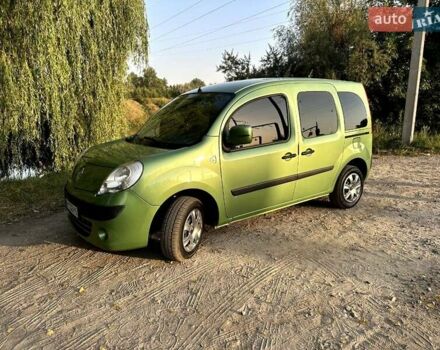 Зелений Рено Кєнгу, об'ємом двигуна 1.6 л та пробігом 262 тис. км за 7000 $, фото 2 на Automoto.ua