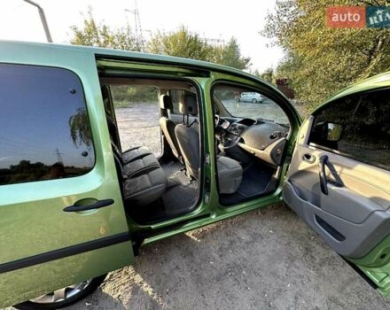 Зелений Рено Кєнгу, об'ємом двигуна 1.6 л та пробігом 262 тис. км за 7000 $, фото 14 на Automoto.ua