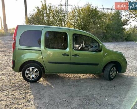 Зелений Рено Кєнгу, об'ємом двигуна 1.6 л та пробігом 262 тис. км за 7000 $, фото 11 на Automoto.ua