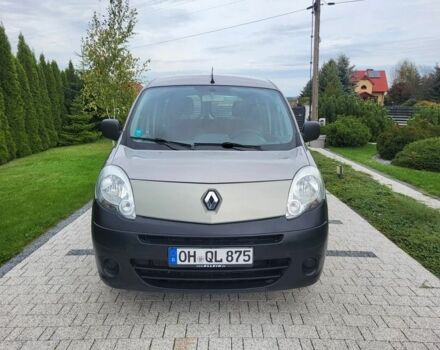 Зеленый Рено Кенгу, объемом двигателя 1.5 л и пробегом 140 тыс. км за 7000 $, фото 1 на Automoto.ua