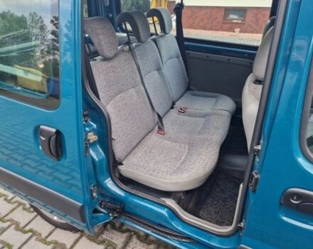 Зеленый Рено Кенгу, объемом двигателя 1.5 л и пробегом 200 тыс. км за 1100 $, фото 5 на Automoto.ua