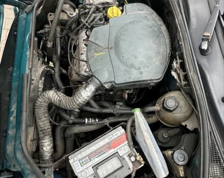 Зеленый Рено Кенгу, объемом двигателя 1.4 л и пробегом 240 тыс. км за 3000 $, фото 14 на Automoto.ua