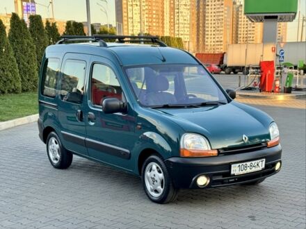 Зеленый Рено Кенгу, объемом двигателя 1.4 л и пробегом 209 тыс. км за 3600 $, фото 1 на Automoto.ua