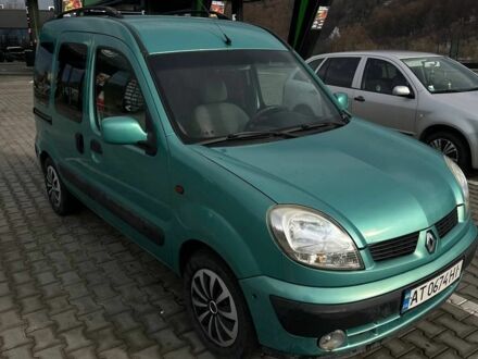 Зеленый Рено Кенгу, объемом двигателя 1.5 л и пробегом 300 тыс. км за 3800 $, фото 1 на Automoto.ua