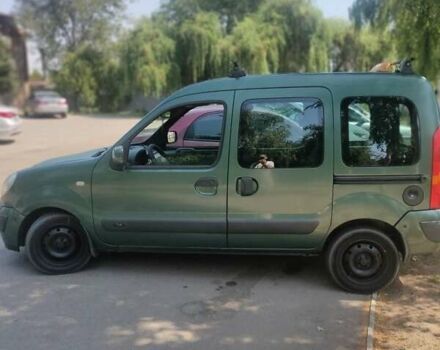 Зеленый Рено Кенгу, объемом двигателя 1.5 л и пробегом 283 тыс. км за 4500 $, фото 1 на Automoto.ua