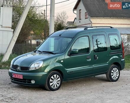 Зеленый Рено Кенгу, объемом двигателя 1.6 л и пробегом 262 тыс. км за 6300 $, фото 1 на Automoto.ua