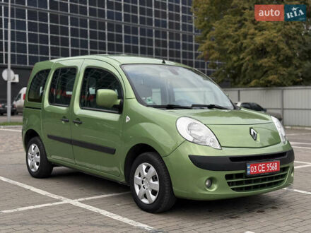 Рено Кенгу 2009 в Луцке на Automoto.ua Зеленый Рено Кенгу, объемом двигателя 1.5 л и пробегом 220 тыс. км за 7600 $, фото 1 на Automoto.ua