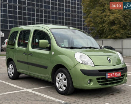 Зеленый Рено Кенгу, объемом двигателя 1.5 л и пробегом 220 тыс. км за 7600 $, фото 1 на Automoto.ua