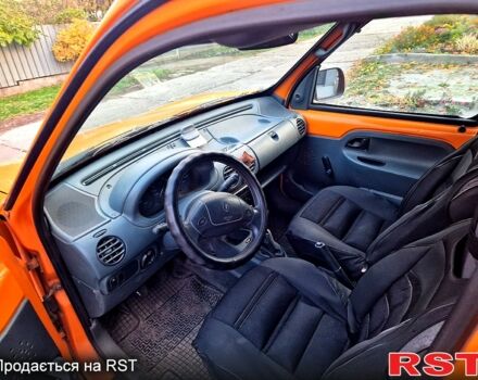 Оранжевый Рено Кенгу, объемом двигателя 1.9 л и пробегом 290 тыс. км за 2300 $, фото 5 на Automoto.ua