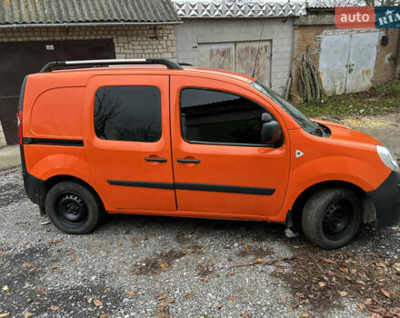 Оранжевый Рено Кенгу, объемом двигателя 1.46 л и пробегом 184 тыс. км за 4650 $, фото 1 на Automoto.ua